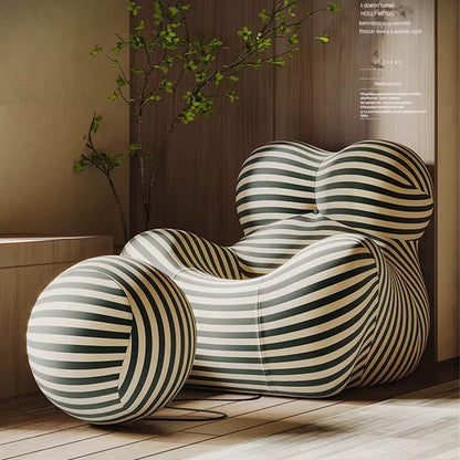 Muse Chair